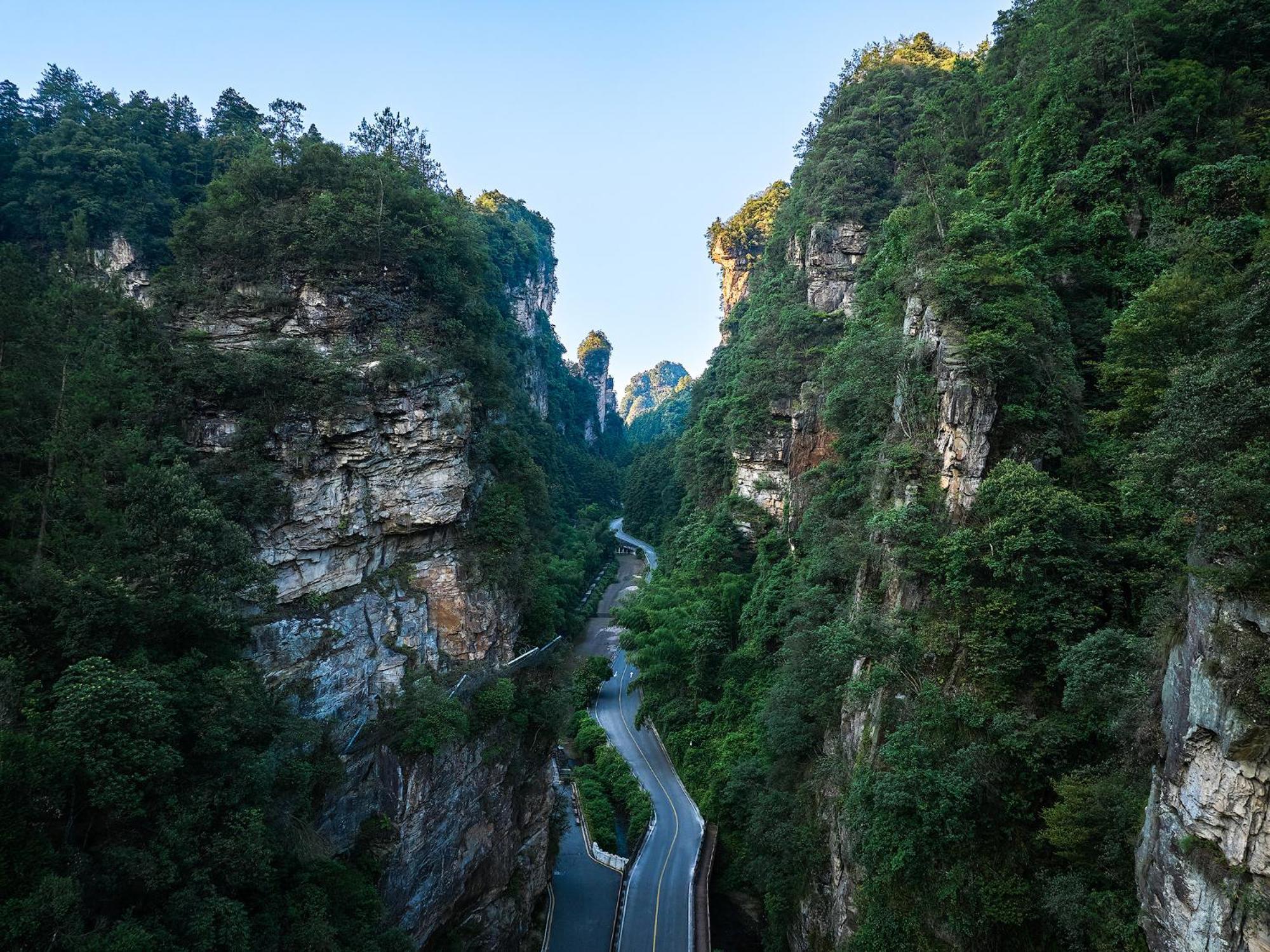 Zhangjiajie Utopia Hotel--Free One Way Pick Up Service Over 2 Nights Zewnętrze zdjęcie