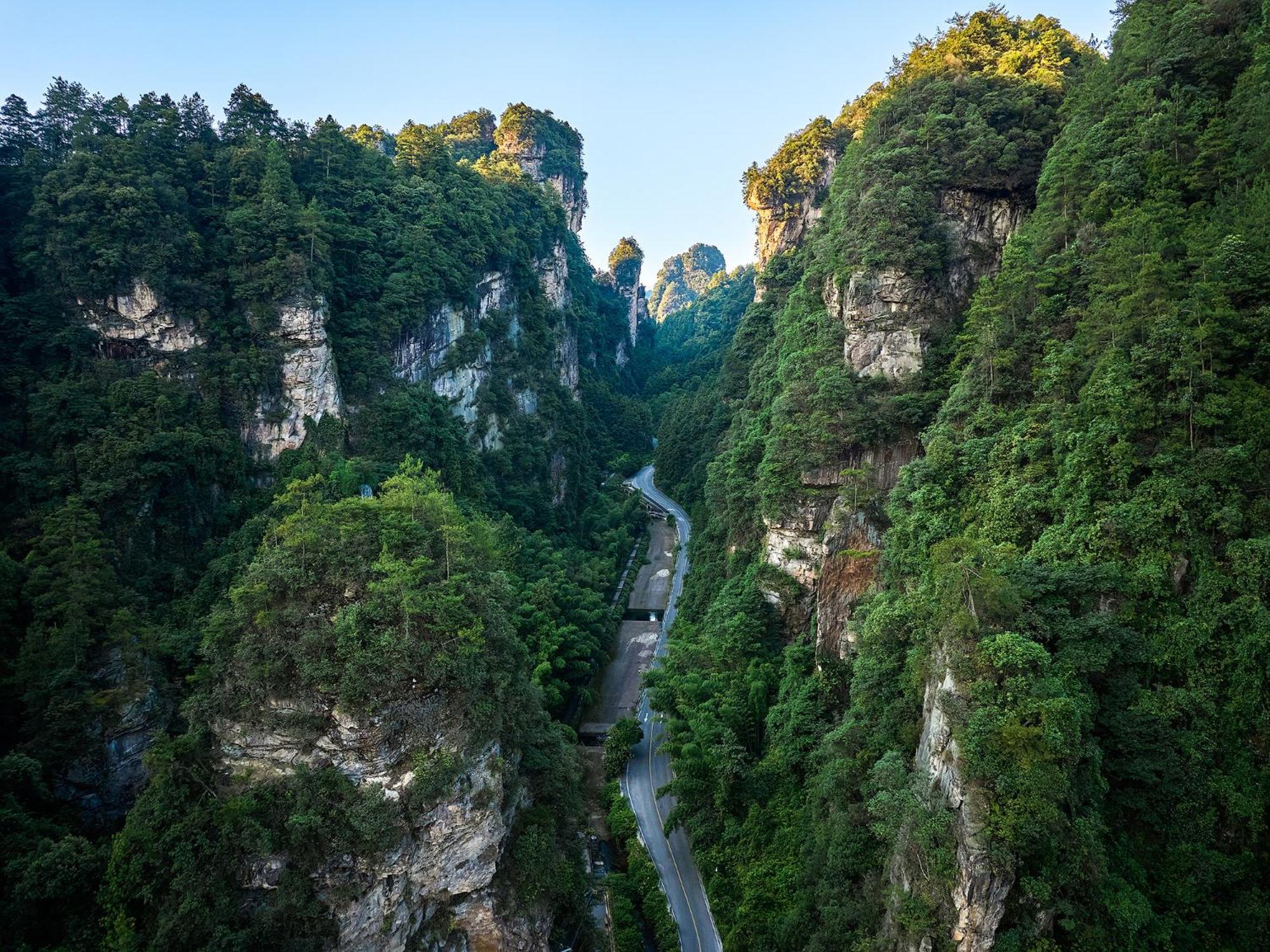 Zhangjiajie Utopia Hotel--Free One Way Pick Up Service Over 2 Nights Zewnętrze zdjęcie